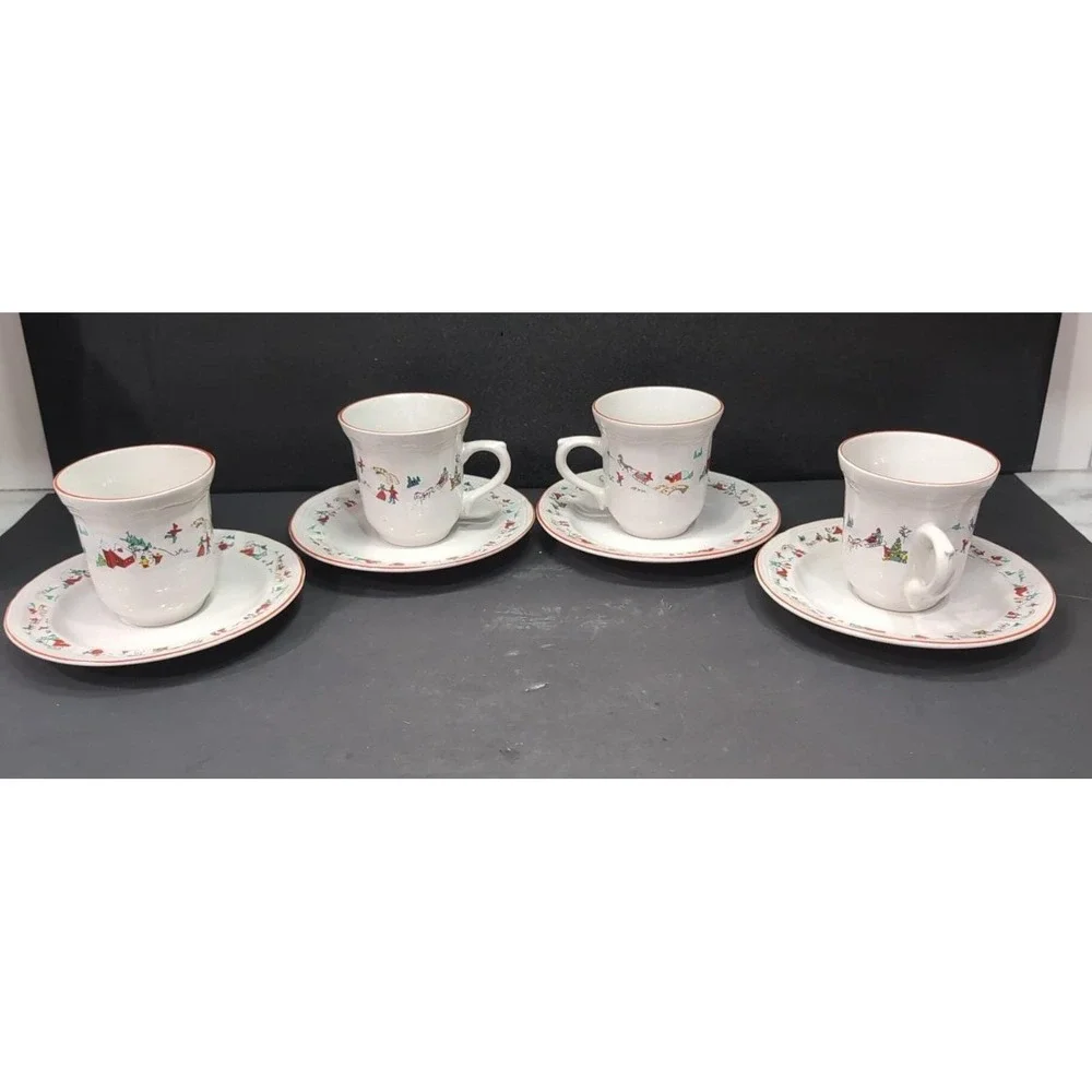 Farberware Babanovsky White Christmas Tea Cup & Saucers, 8 Piece‎ Vintage Set